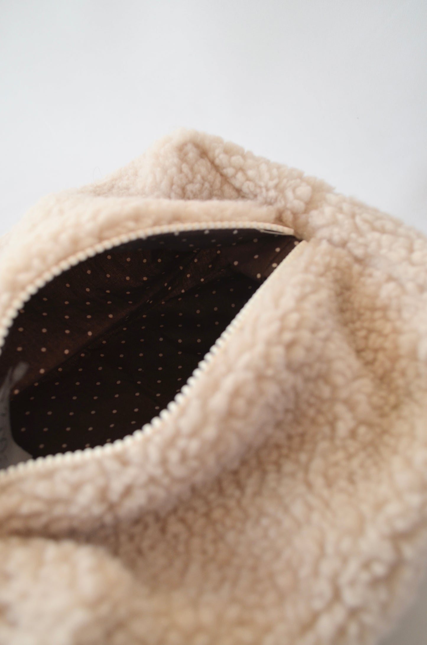 Mega Boks Toilettaske - Lys Teddy
