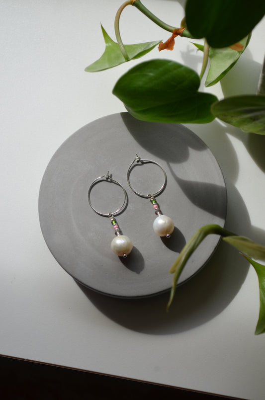 Zinnia Hoops